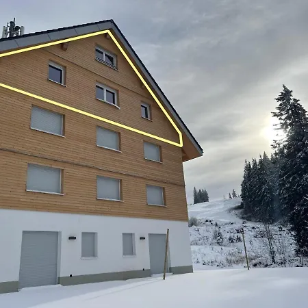 Apartment Haus Wiesenquelle, Deluxe-apartment 'feld & Berg' *